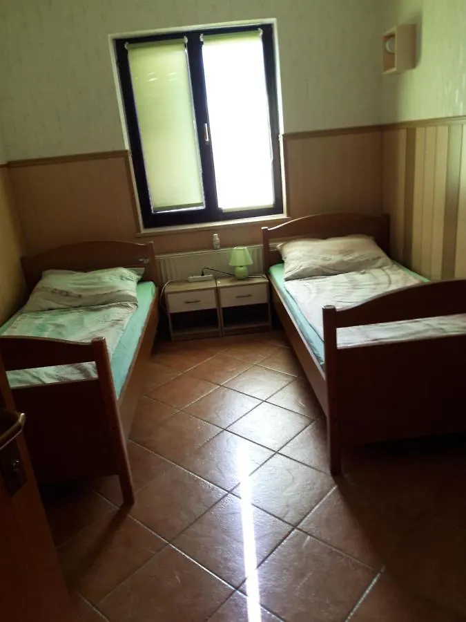 Hostel Marinus Sveti Vid-Miholjice 0*,  Chorvatsko
